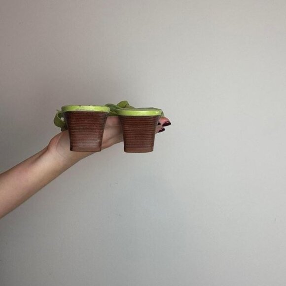 Vintage 90s Y2K Etienne Aigner Genuine Green Leather Kitten Heels Mules with Bow - Picture 3 of 4